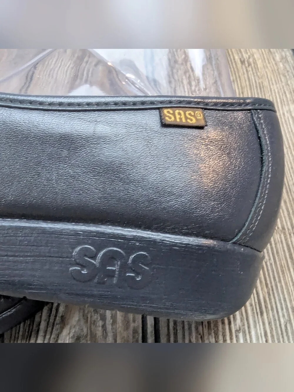SAS Women's Classic Navy Blue Leather Penny Loafers Comfort Shoes Size 7.5 M USA